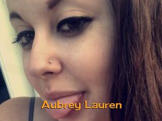 Aubrey_Lauren Sortez Couvert