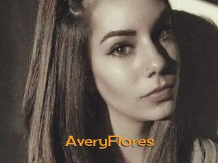 Avery_Flores Sortez Couvert