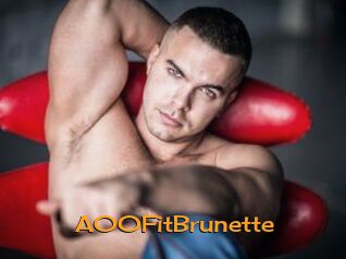 a00FitBrunette Sortez Couvert