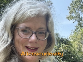 Alicescuriosity
