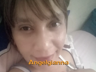 angelgianna Sortez Couvert