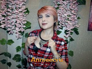 Annieecru