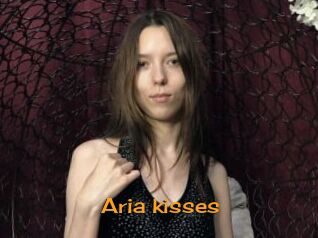 aria_kisses Sortez Couvert