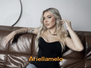 ariellamelo Sortez Couvert