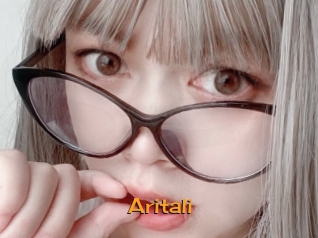 aritali Sortez Couvert