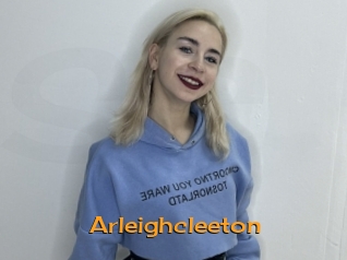 arleighcleeton Sortez Couvert