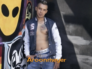 aroonmeyer Sortez Couvert