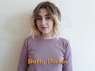 Betty_Parker Sortez Couvert