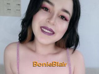 BonieBlair Sortez Couvert
