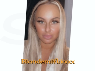 Blondemilfukxxx