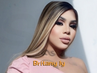 britany_ly Sortez Couvert