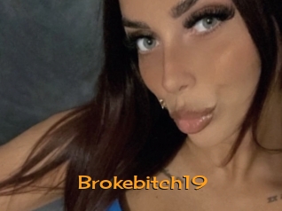 Brokebitch19