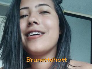 Brunettehott