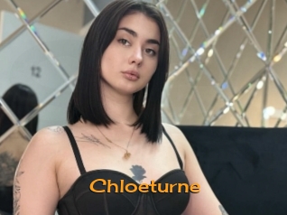 Chloeturne