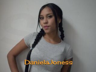 DanielaJoness Sortez Couvert