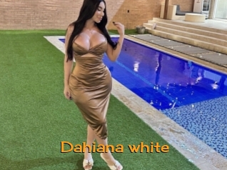 Dahiana_white