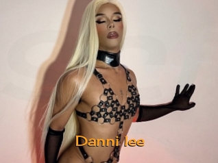 danni_lee Sortez Couvert