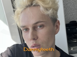 Dannyteeth