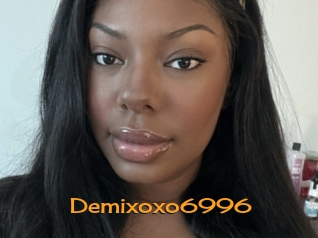 Demixoxo6996