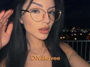 Divalovee