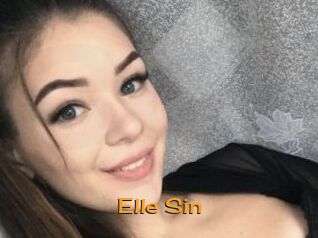 Elle_Sin Sortez Couvert