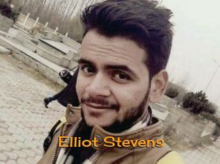 Elliot_Stevens