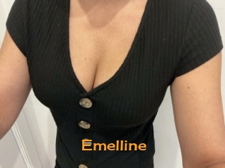 emelline Sortez Couvert