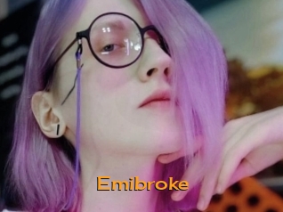 emibroke Sortez Couvert