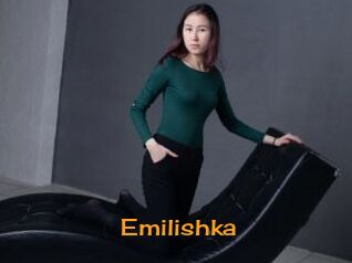 emilishka Sortez Couvert