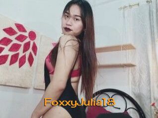 FoxxyJulia18