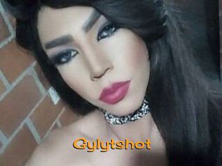 Gyly_ts_hot