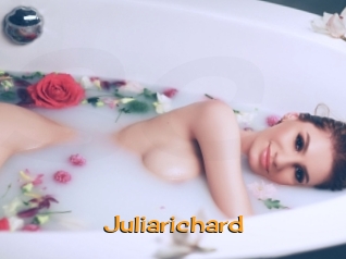 juliarichard Sortez Couvert