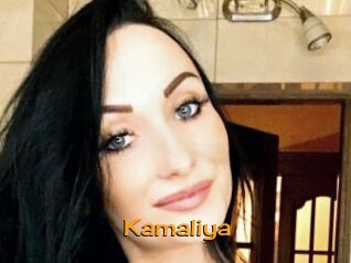 Kamaliya Sortez Couvert