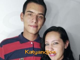 katyandjoe Sortez Couvert