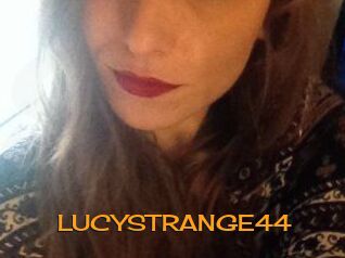 LUCYSTRANGE44 Sortez Couvert