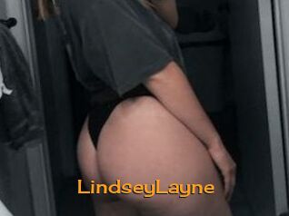LindseyLayne Sortez Couvert