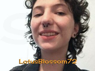 LotusBlossom72 Sortez Couvert