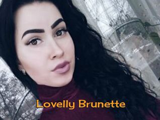 Lovelly_Brunette