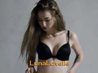 Luna_Lovelle