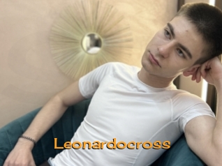 leonardocross Sortez Couvert