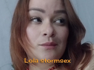 Lola_stormsex