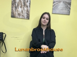 Lunanbrookhouse