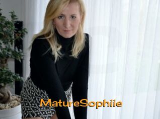 MatureSophiie
