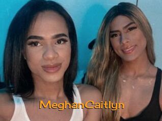 MeghanCaitlyn Sortez Couvert
