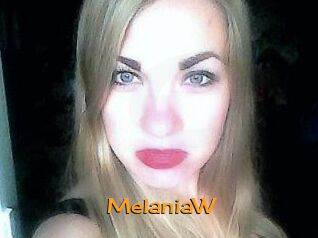 MelaniaW