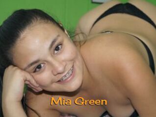 Mia_Green