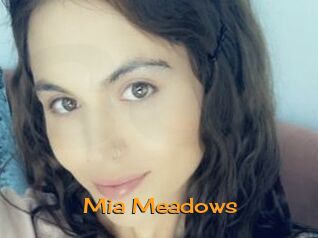 Mia_Meadows