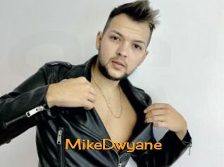 MikeDwyane Sortez Couvert