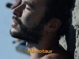 Minotaur Sortez Couvert