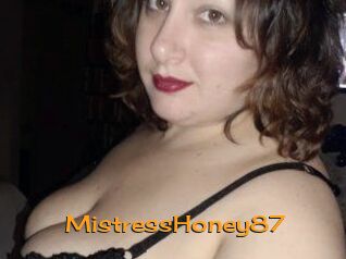 MistressHoney87